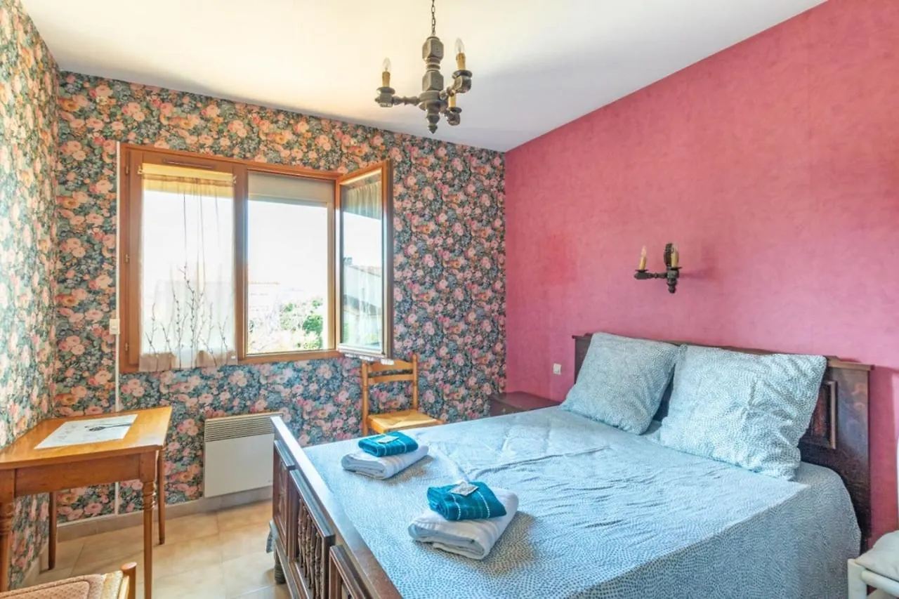 Nice Duplex With Garden Terrace And Garage Six-Fours-les-Plages France